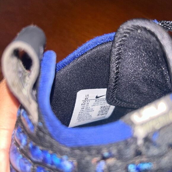 Nike Lebron XVII Constellations high tops size 4 youth - Picture 8 of 10